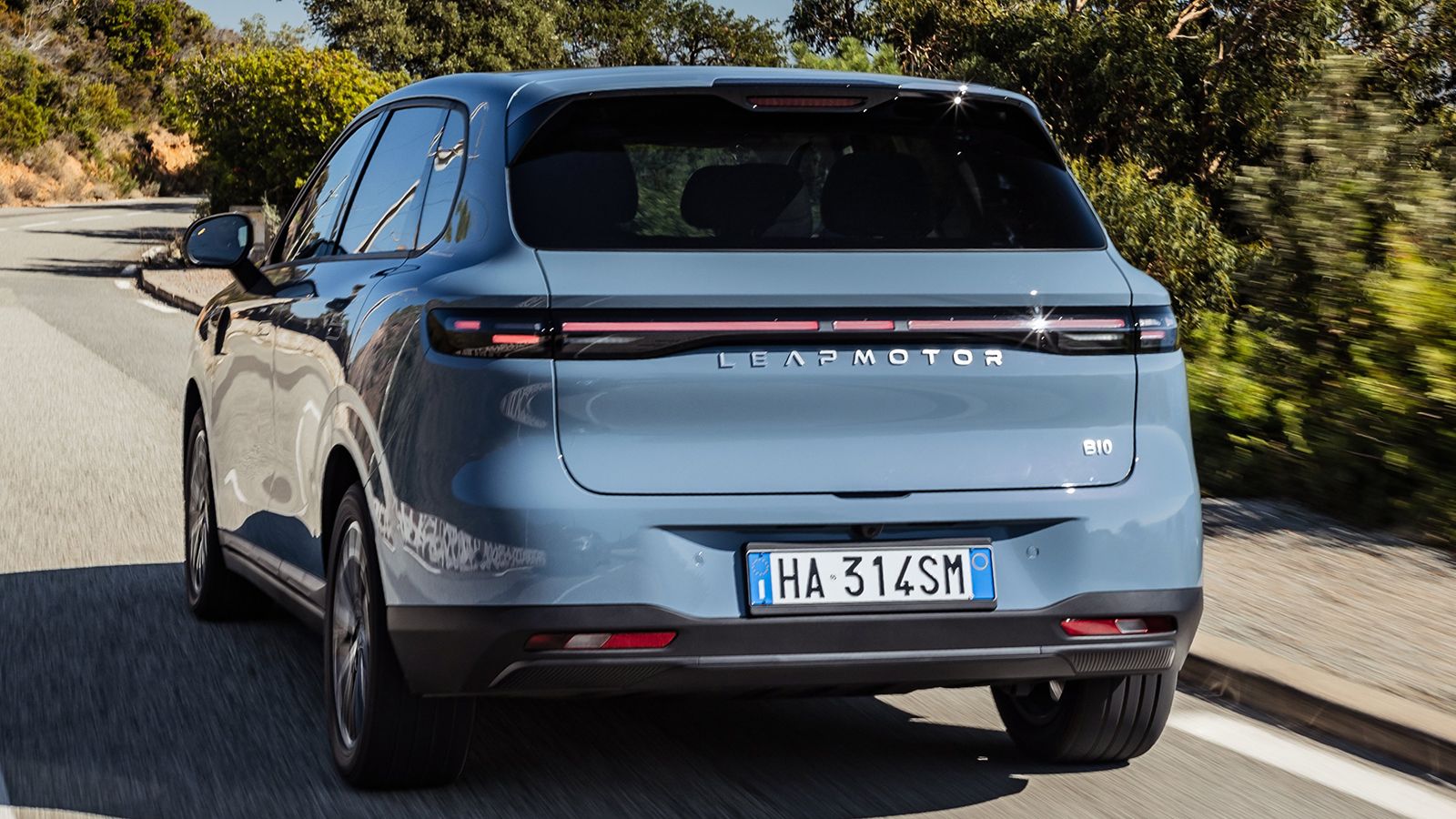 Αυτές είναι οι τιμές και οι εκδόσεις του Leapmotor B10 